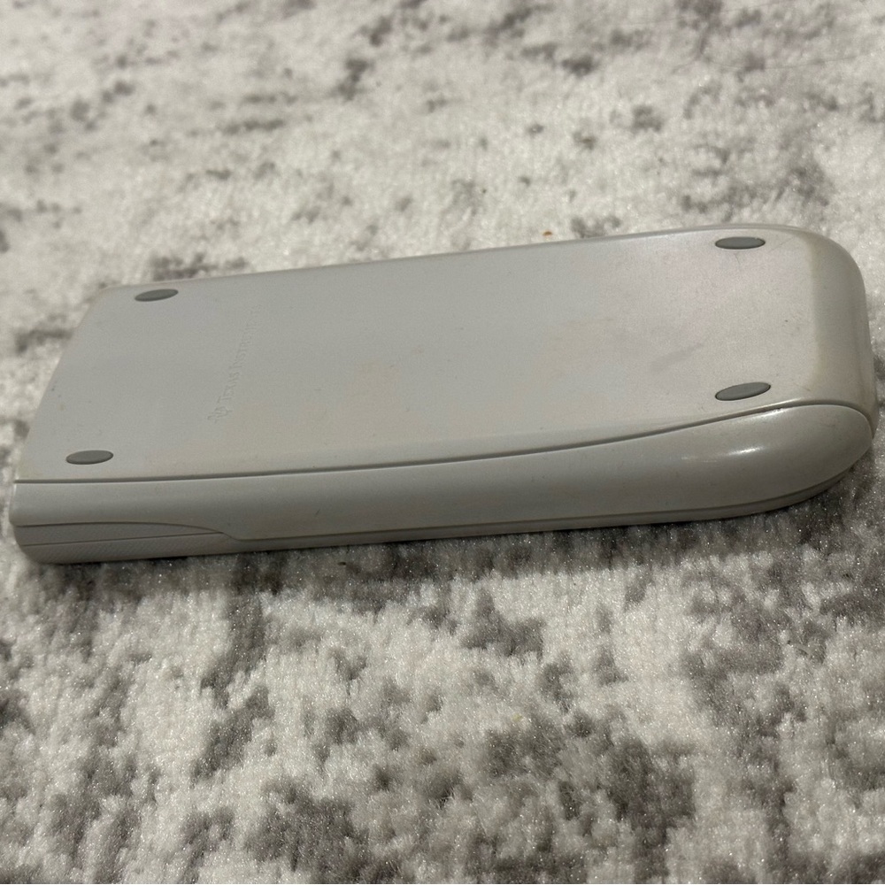 Texas Instruments TI-84 Plus Silver Edition Graphing Calculator With Cover- Gray - Picture 9 of 10